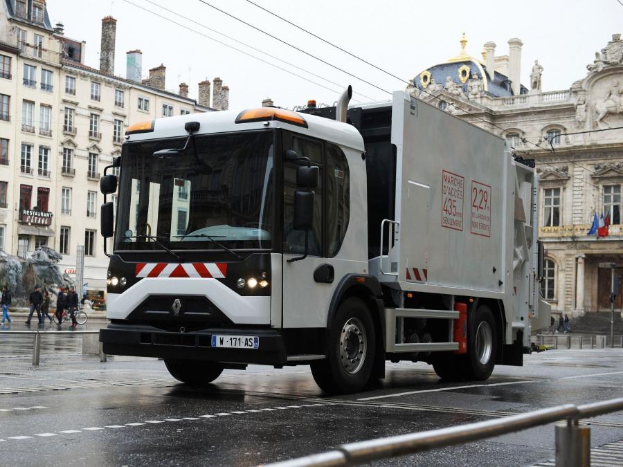 Renault Access 2010 года выпуска. Фото 1. VERcity